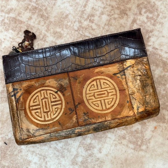Artistic Brown and Gold Wallet - Picture 2 of 2